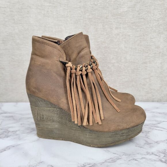 Sbicca Vintage Collection Zepp Women's Brown Fringe Wedge Boots Bootie - Picture 2 of 14